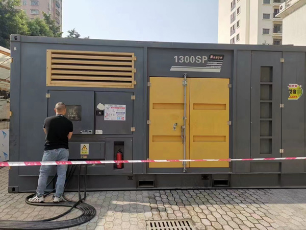 平顺500KW发电机组冬季应该配多大的启动电瓶?